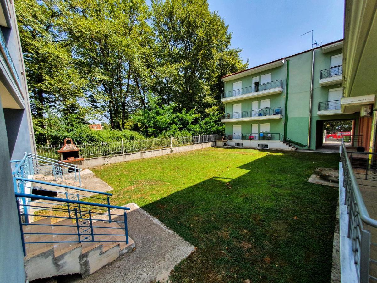 Olympian Two Floor Apartment レプトカリヤ エクステリア 写真
